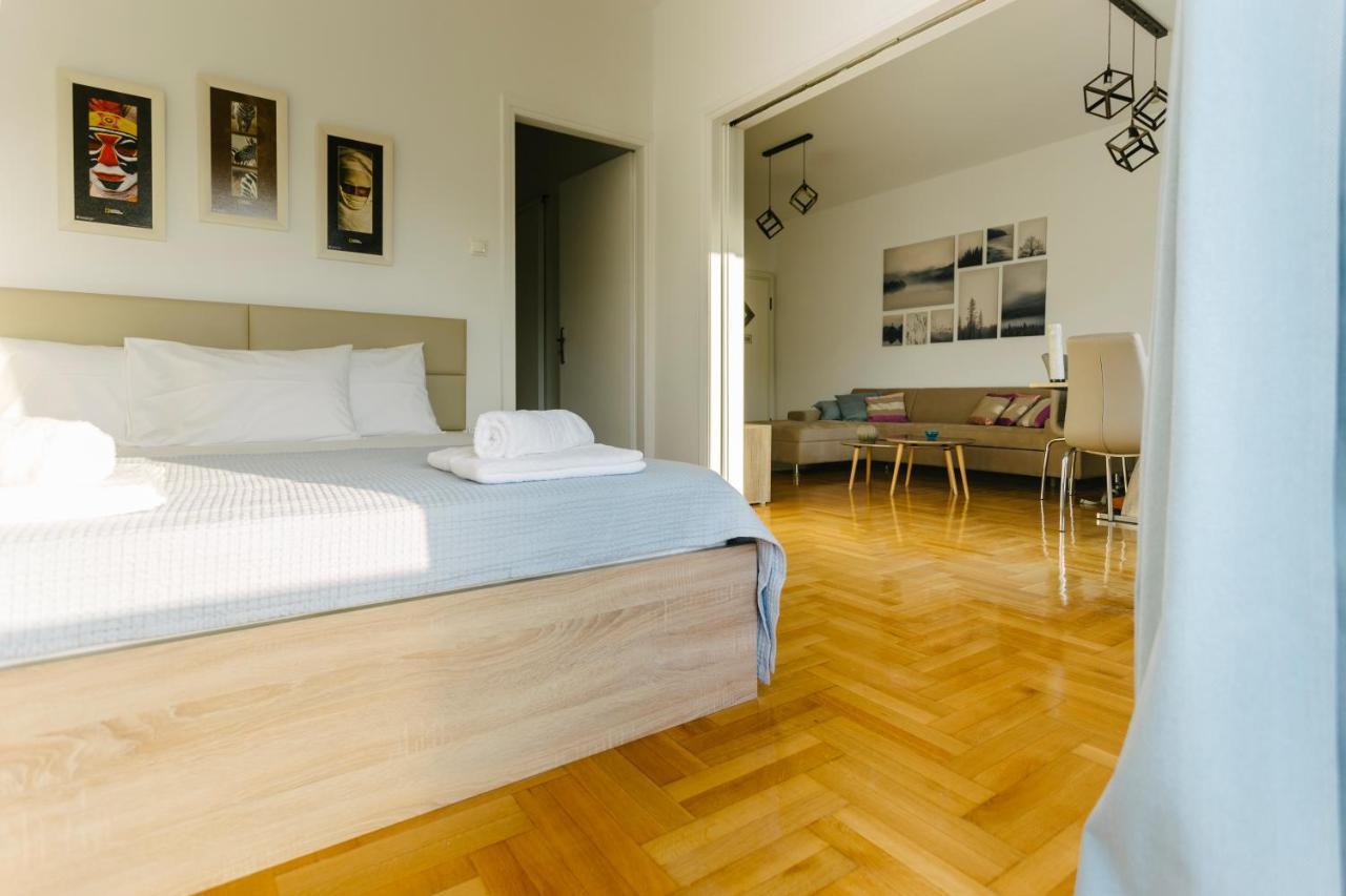 Acropolis View Apartment In アテネ エクステリア 写真